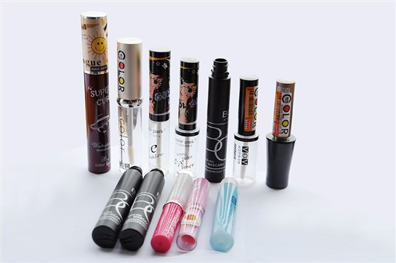 S911口红底部智能贴标机适用样品