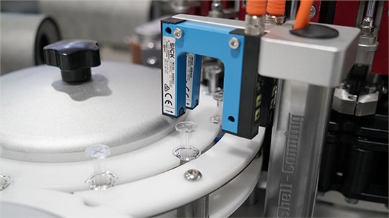 医药行业贴标机解决方案2