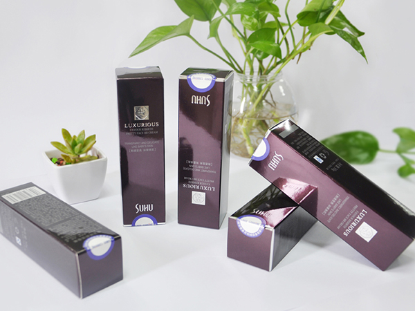 S828纸盒对角封口智能贴标机适用样品