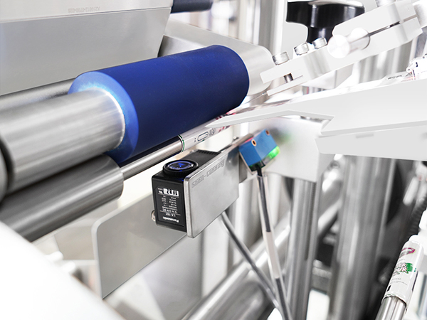 S921高速软管智能贴标机